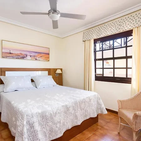 Daire Sea & Sun Oceanfront